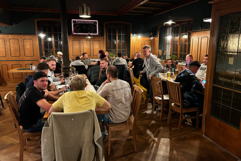Vereinsstammtisch im Bayerischen HOf